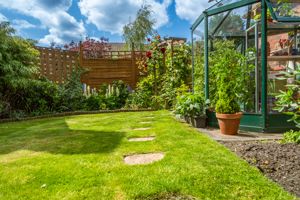 SIDE GARDEN- click for photo gallery